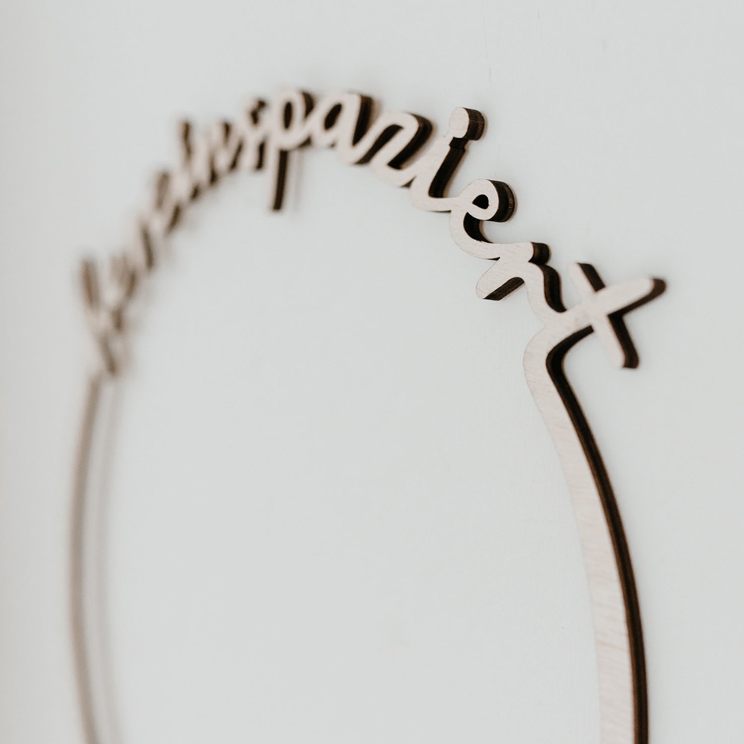 Eulenschnitt Holzkranz "Hereinspaziert" - Adventskranz von mahina