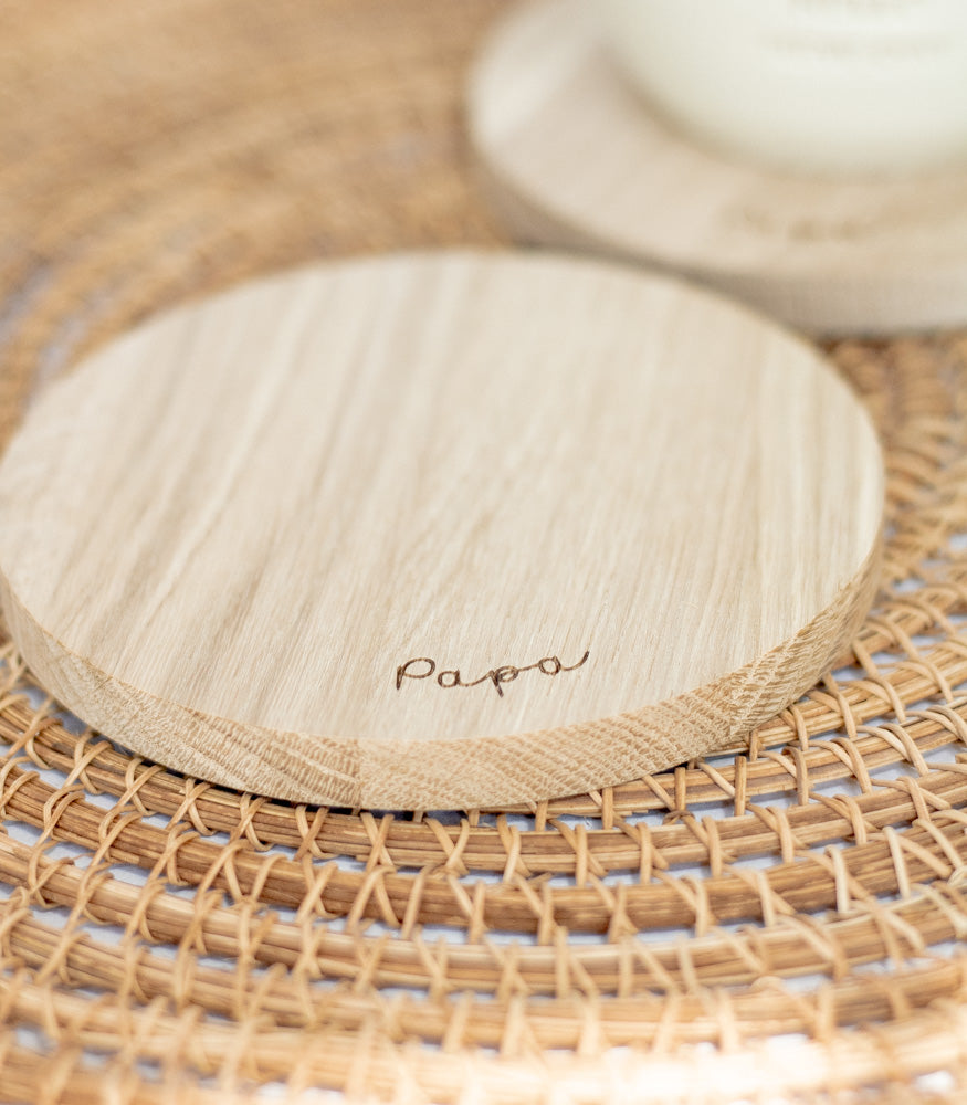 Eulenschnitt Untersetzer aus Eiche "Papa" - Interior > Dekoration > Tassen von mahina