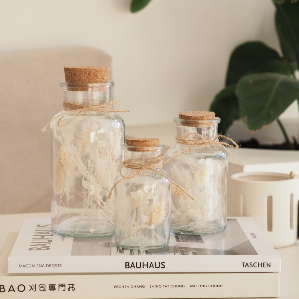 Personalisierbares Korkenglas mit Trockenblumen "White Passion" 3 Größen - Interior -> MAHINA Handmade -> Trockenblumen von mahina