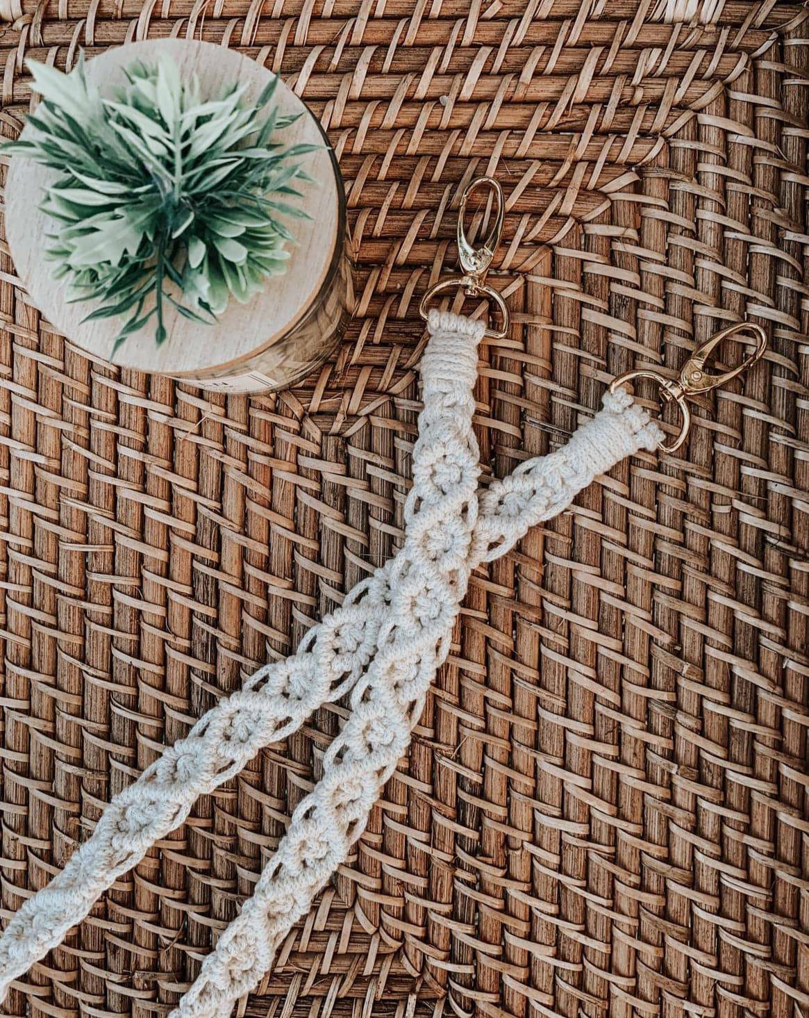 Handgemachter Makramee Kameragurt - Interior > Dekoration > Makramee von mahina