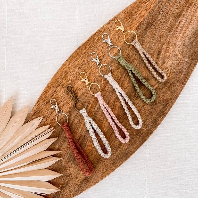 Handgemachter Makramee Schlüsselanhänger "Luna" - Interior > Dekoration > Makramee von mahina