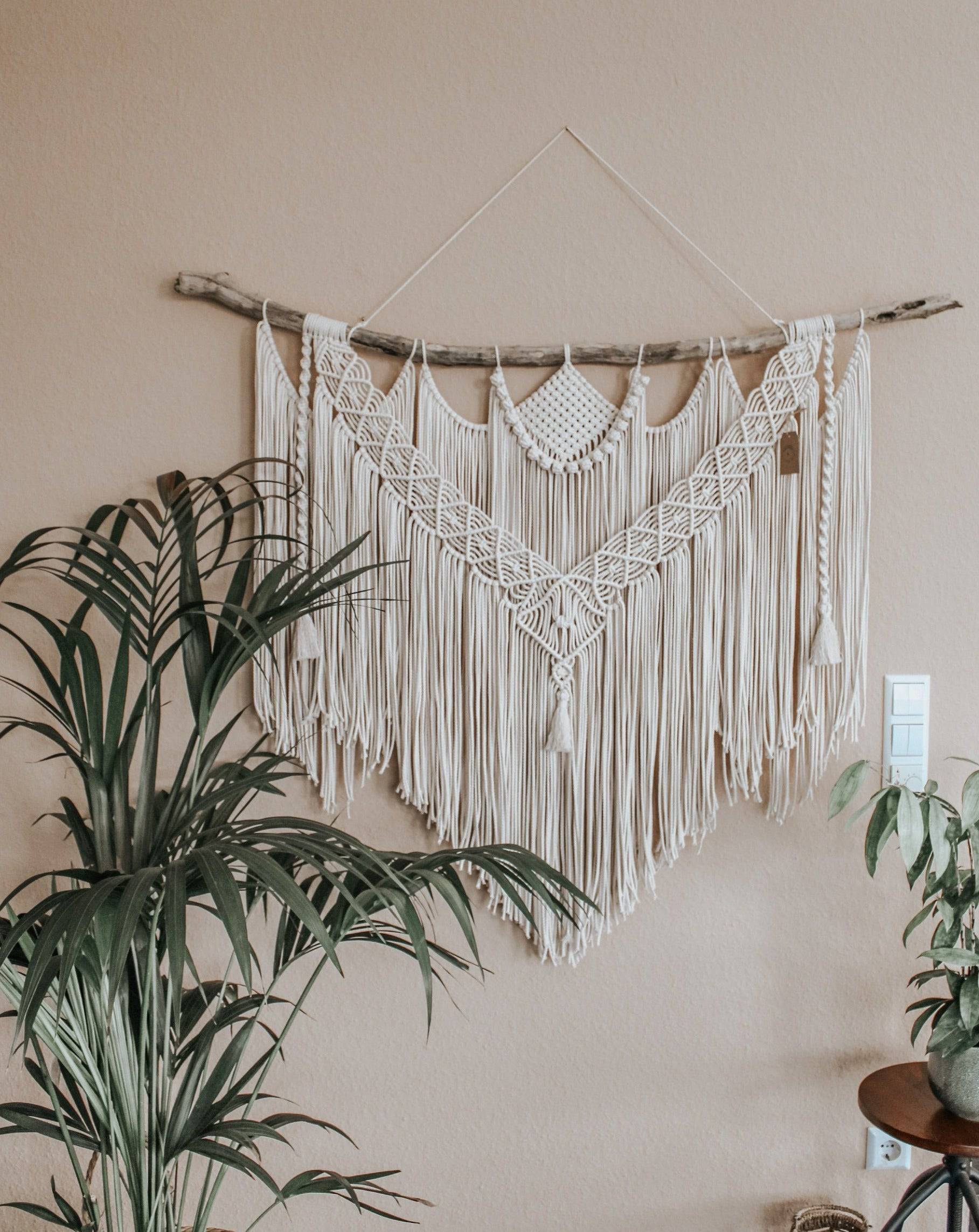 Handgemachter Makramee Wandbehang "Luana" - Interior > Dekoration > Makramee von mahina