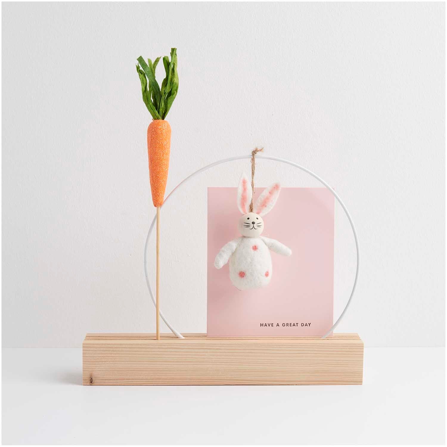 Holzständer für Metallringe 26x5x4cm - Bastelbedarf -> Sonstiges von mahina