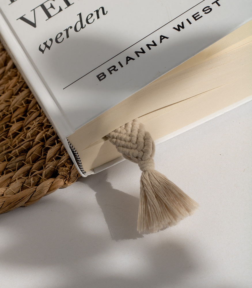 Handgemachtes Makramee Lesezeichen - Interior > Dekoration > Makramee von mahina