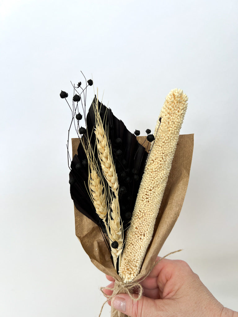 Mini Strauß "PALM LEAF" in schwarz/weiß - SALE - mahina