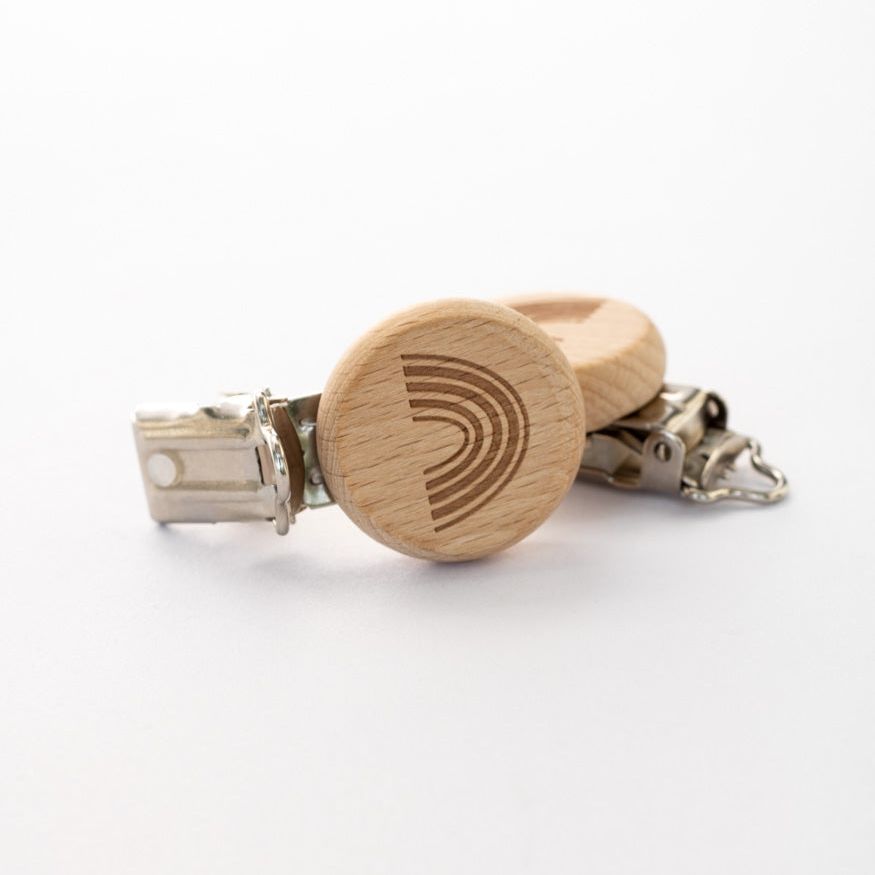 Schnullerclip "Regenbogen Motiv" aus Buchenholz - Schnullerclips & -ketten von mahina