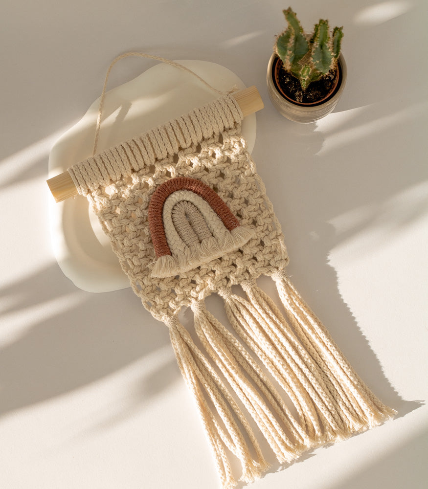 Handgemachter Makramee Wimpel "Regenbogen" - Interior > Dekoration > Makramee von mahina