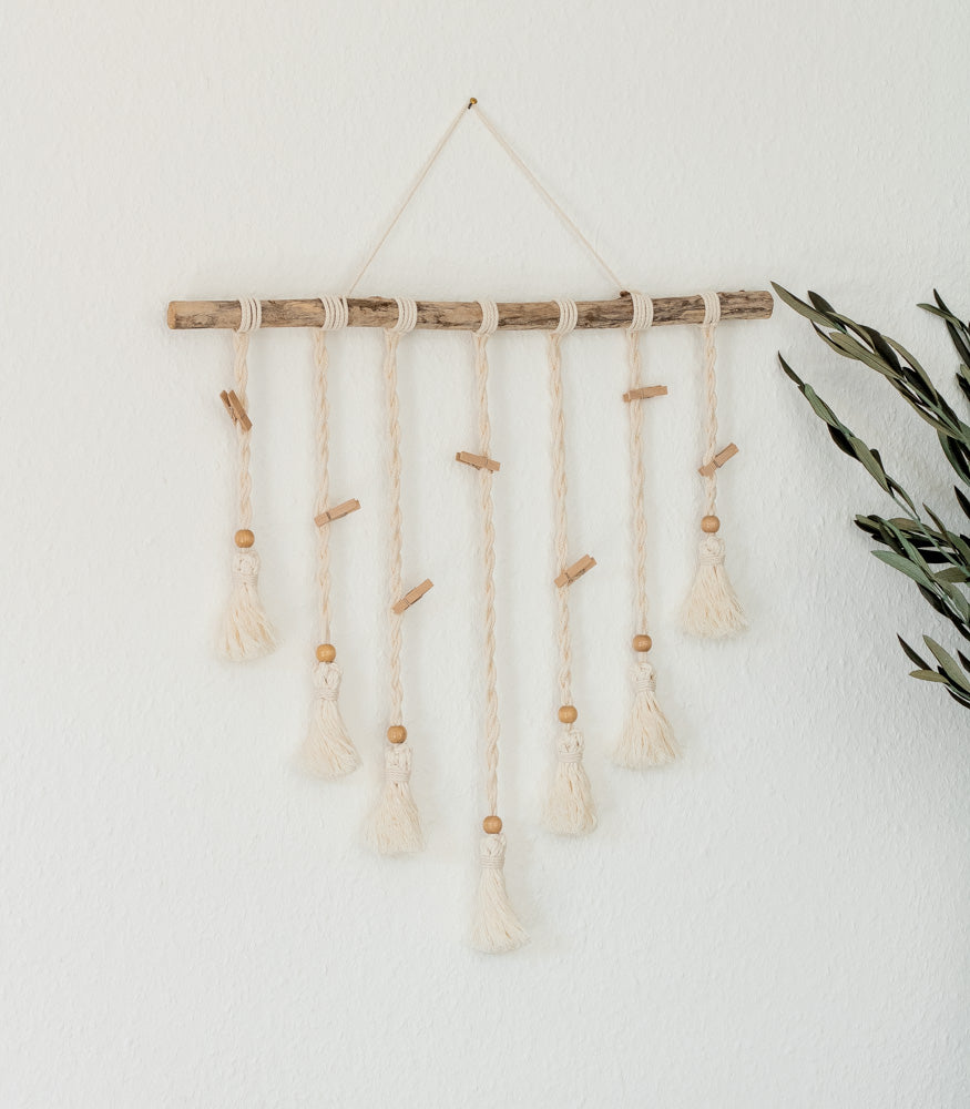 Handgemachter Makramee Fotowandbehang "Tassel" - Interior > Dekoration > Makramee von mahina