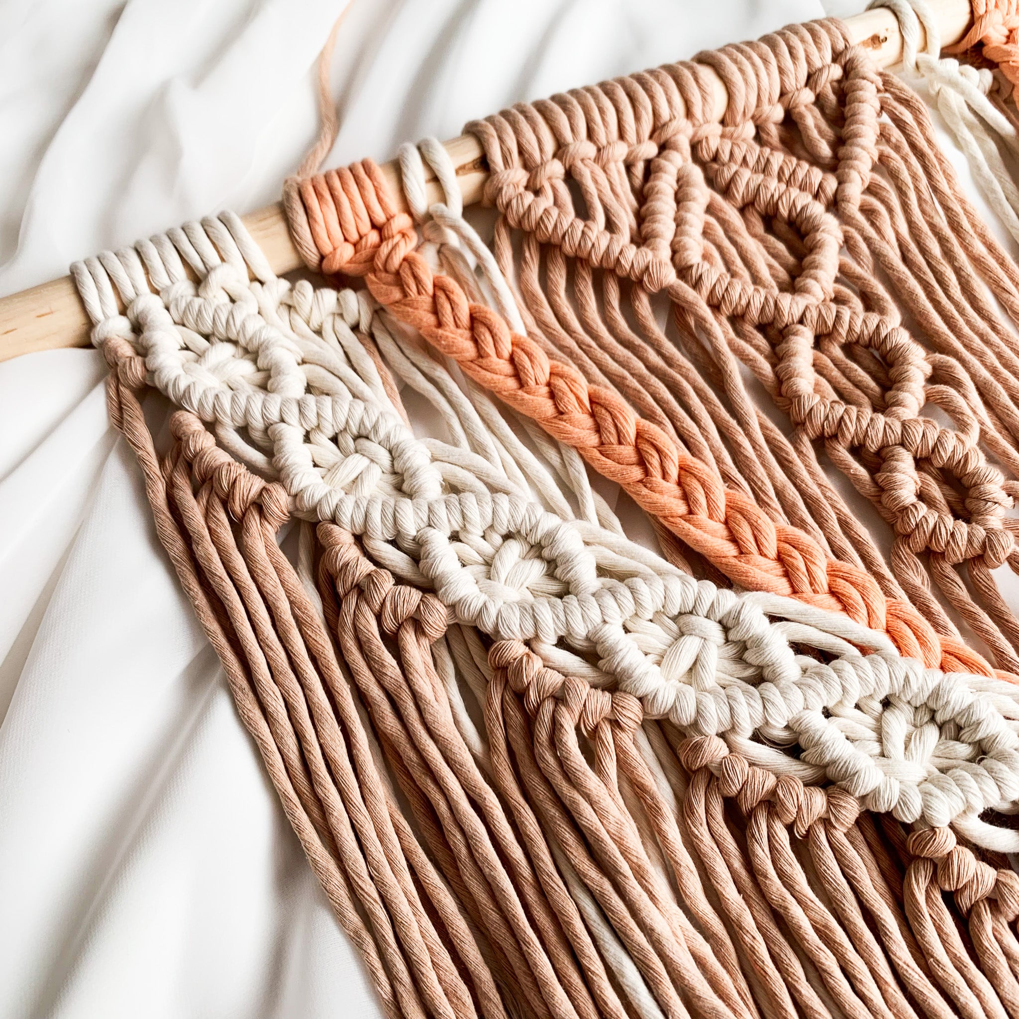 Bobbiny Makramee Garn 3mm gezwirnt 100m - Garne > Baumwollgarne > Bobbiny > Gezwirnt > 3mm von mahina