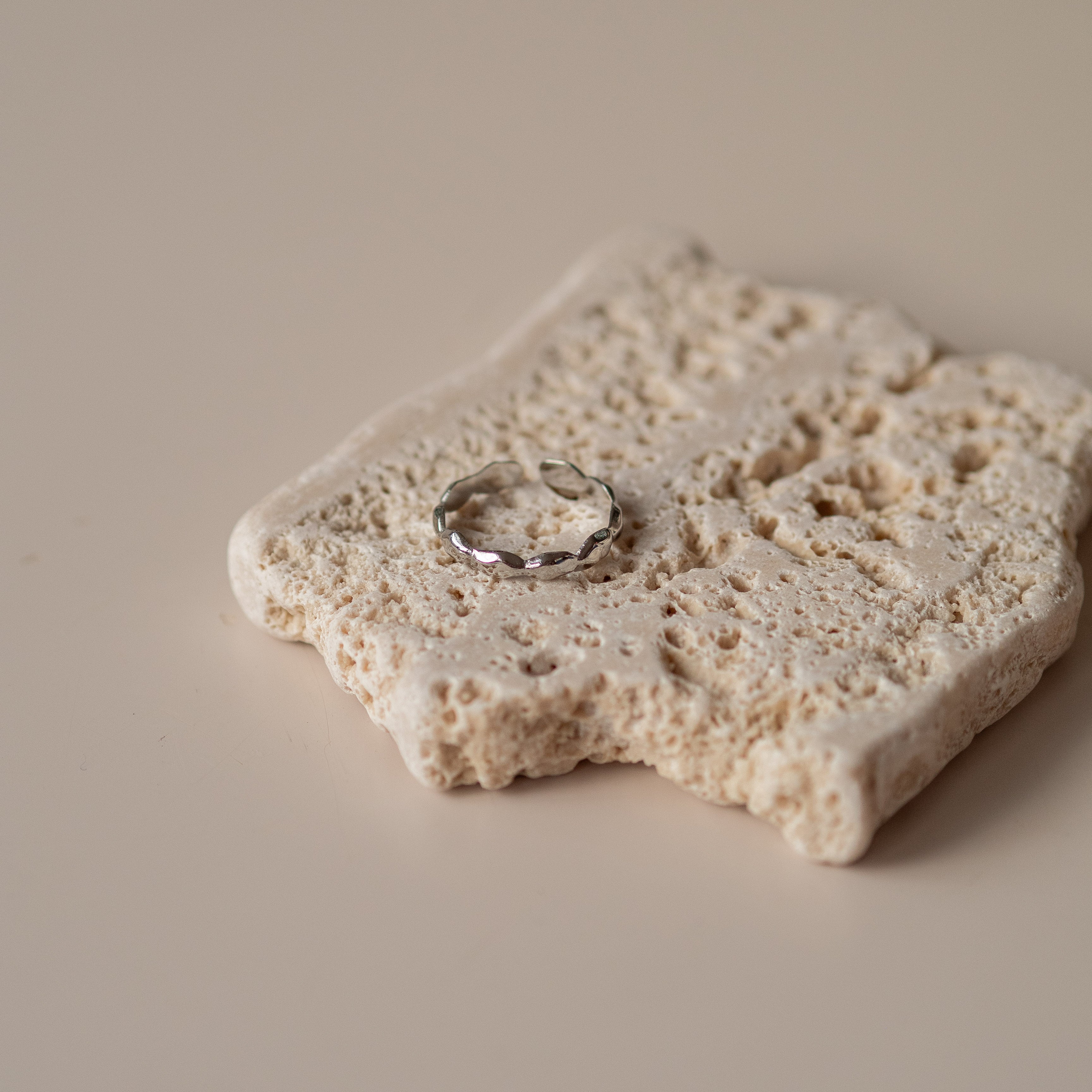 Avénia Ring - Schmuck von mahina