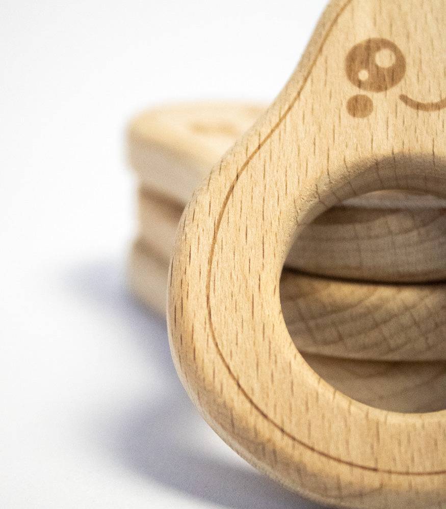 Beißring "Avocado" aus Buchenholz - mahina