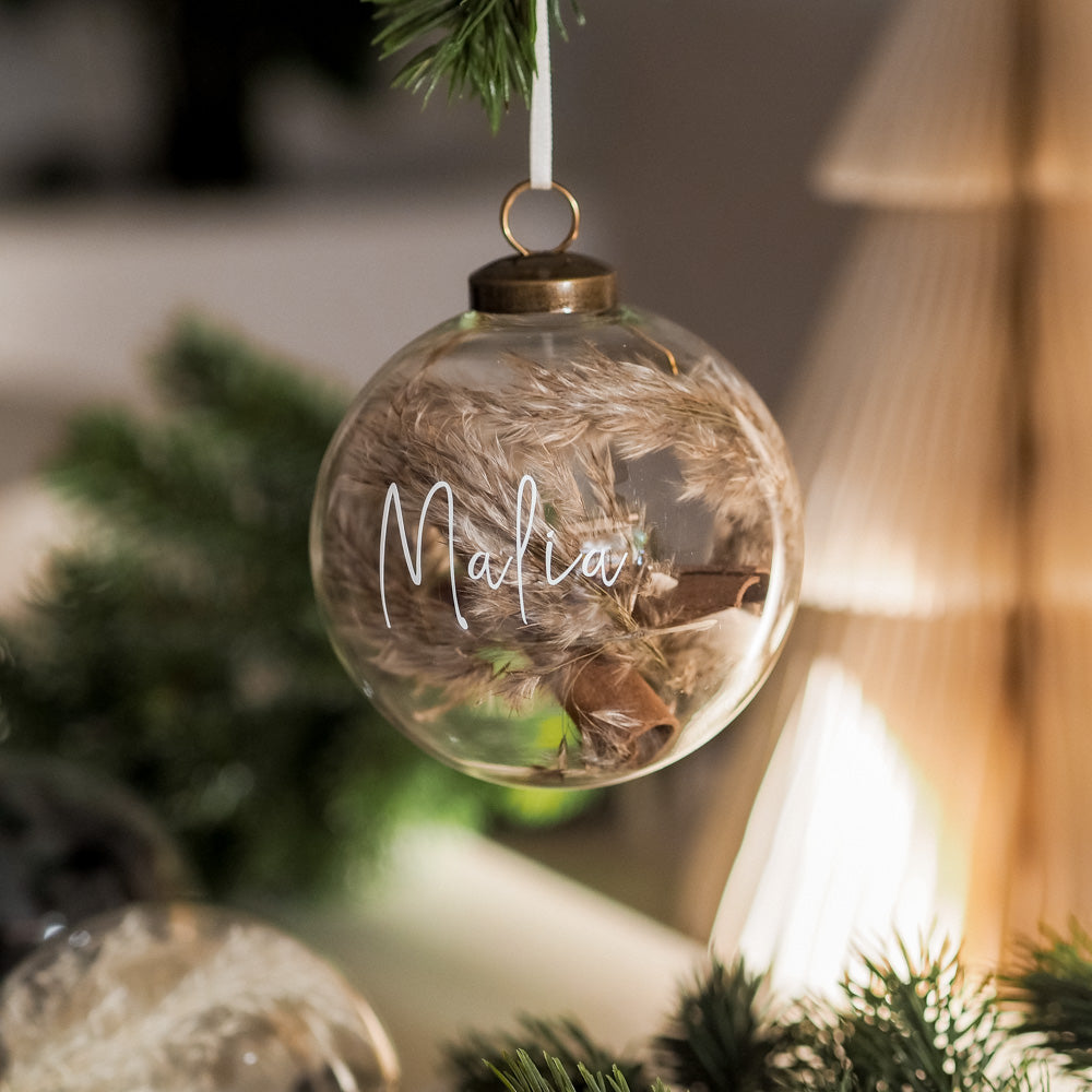 Weihnachtskugel/Christbaumkugel personalisiert aus Glas - Interior -> MAHINA Handmade -> Trockenblumen von mahina