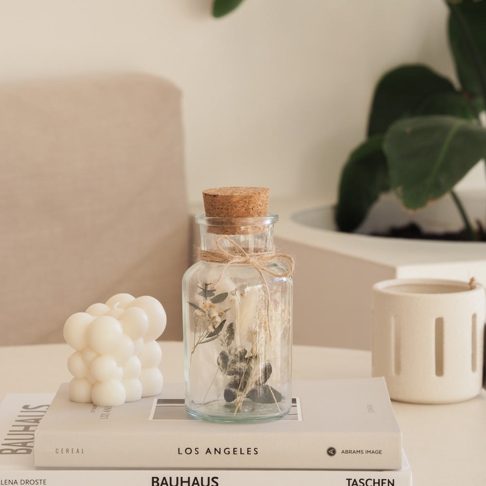 Personalisierbares Korkenglas mit Trockenblumen "Soft Green" 3 Größen - Interior -> MAHINA Handmade -> Trockenblumen von mahina