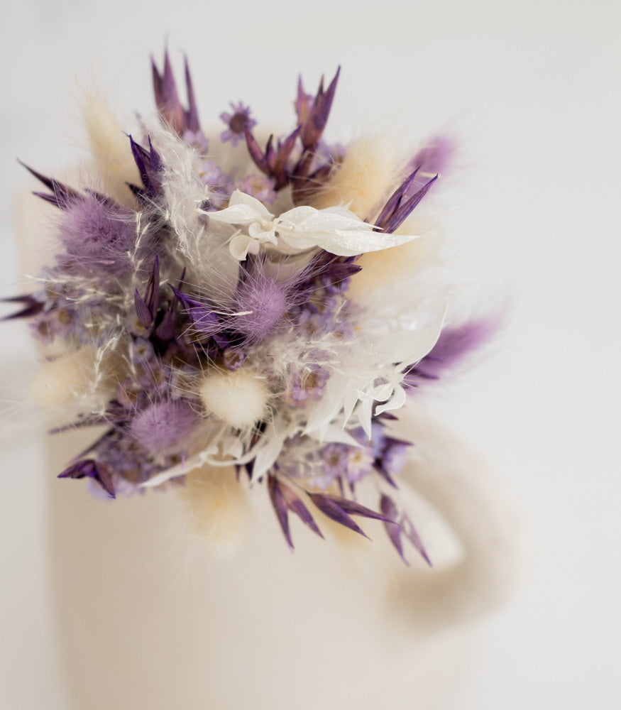 Kleiner Trockenblumenstrauß "Wild Violet" - Trockenblumen -> Sträuße von mahina