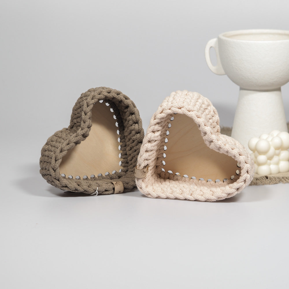 Häkelboden "Herz" aus Birkenholz, verschiedene Größen - Bastelbedarf -> Häkeln und Stricken -> Häkelboden von mahina