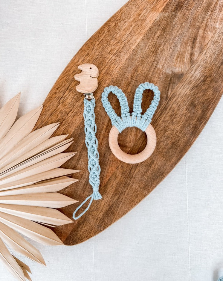 Handgemachtes Makramee Babyset "Bunny" personalisierbar - Interior > Dekoration > Makramee von mahina
