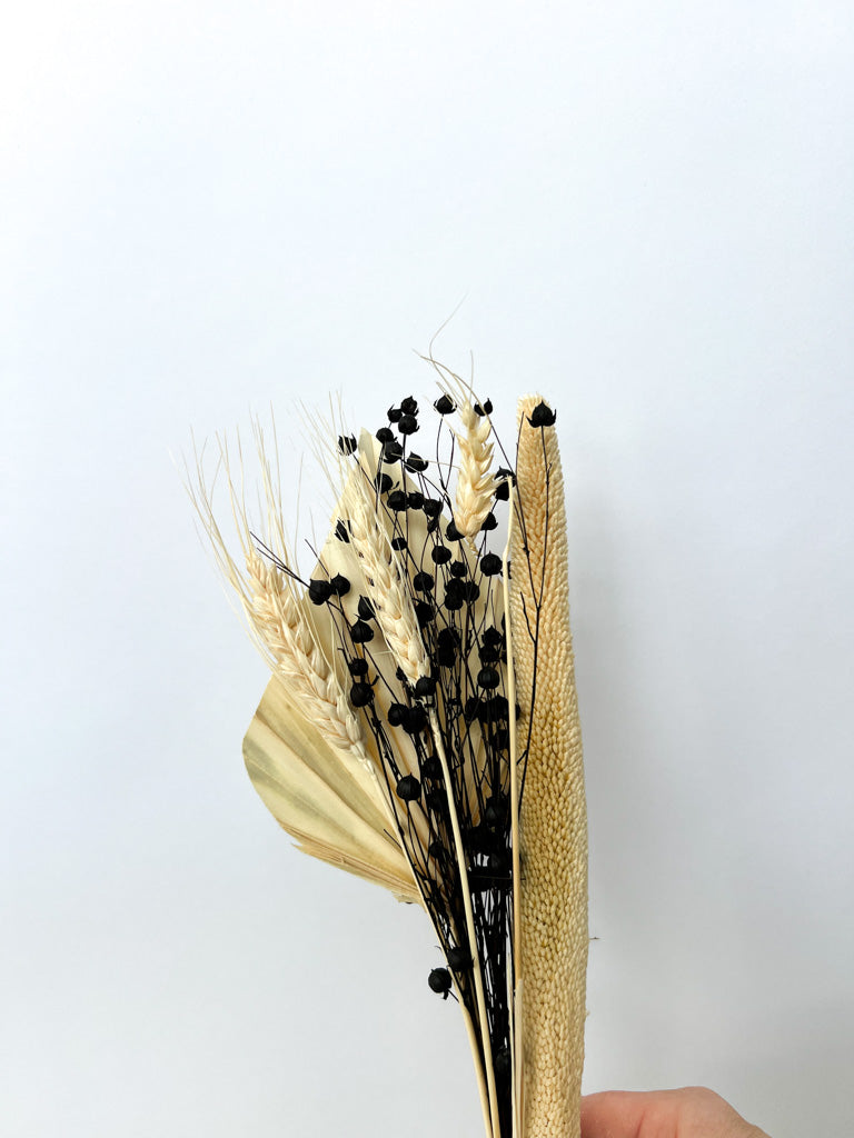 Mini Strauß "PALM LEAF" in schwarz/weiß - SALE - mahina